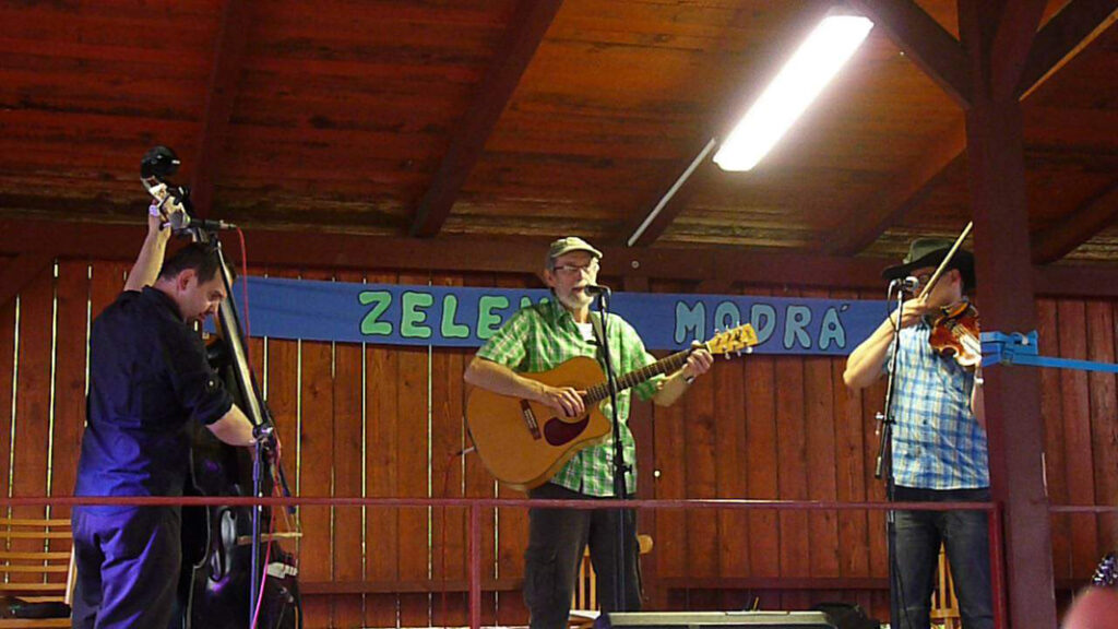 Zelená modrá 2015